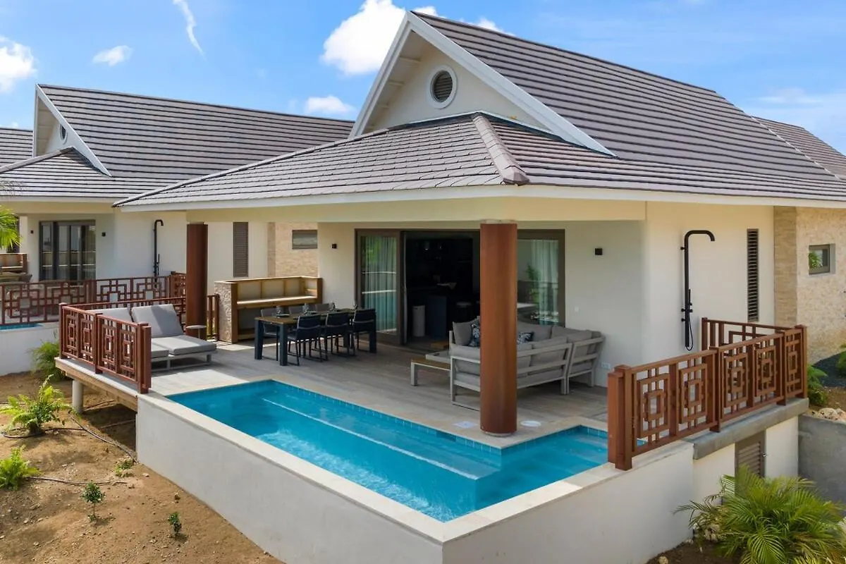 Jazmyn - Blue Bay Resort Curacao location